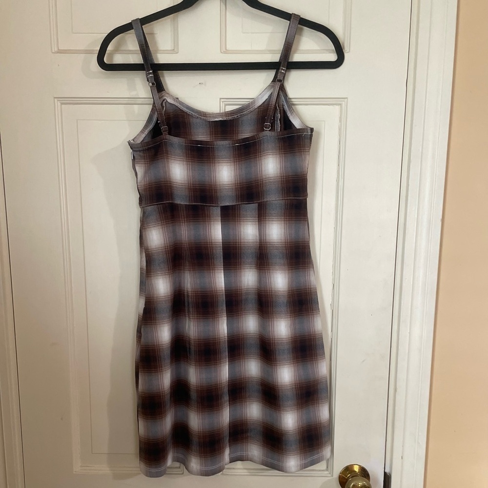 Hollister Plaid Preppy Brown Empire Waist Jumper Dress Size Medium - Picture 9 of 11